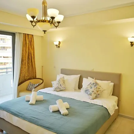 New Times & Near Metro Station Center Aparthotel