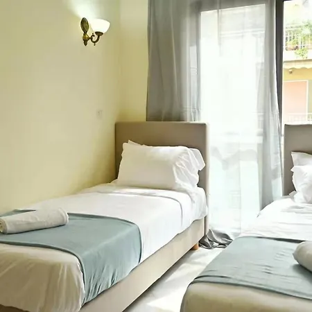 Apartahotel New Times & Near Metro Station Center Atenas