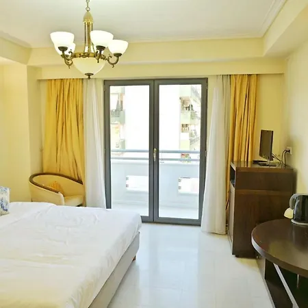 Aparthotel New Times & Near Metro Station Center Athens